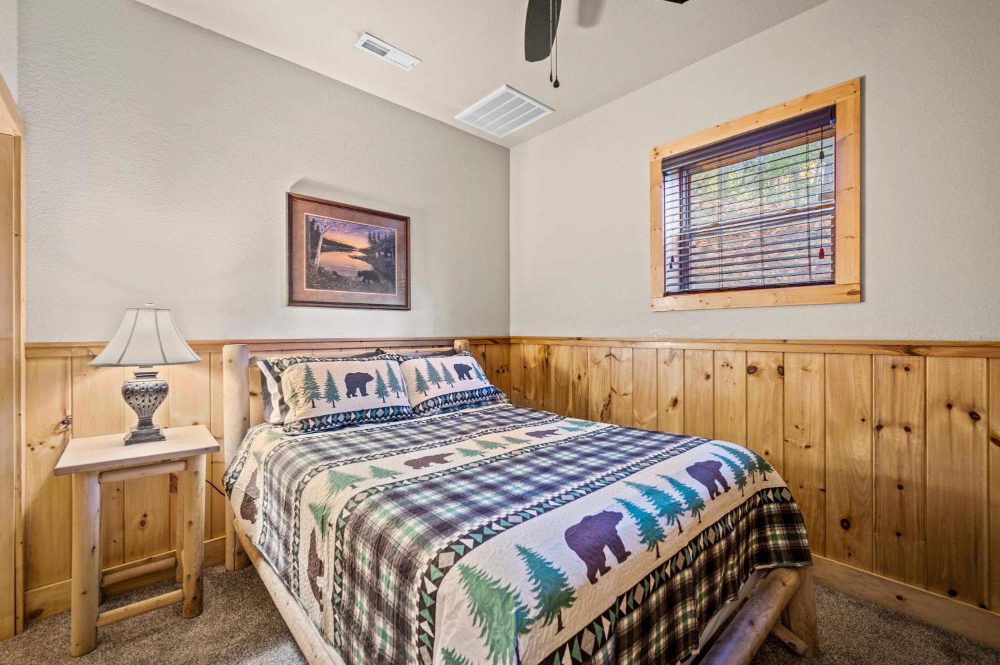 Relaxation Retreat - Pickleball Cabin - Wi-Fi, Fire Pit With Bar, Ev, Game Room, Hot Tub, Pool Access - Mins To Pf เซอเวียร์วีล ภายนอก รูปภาพ