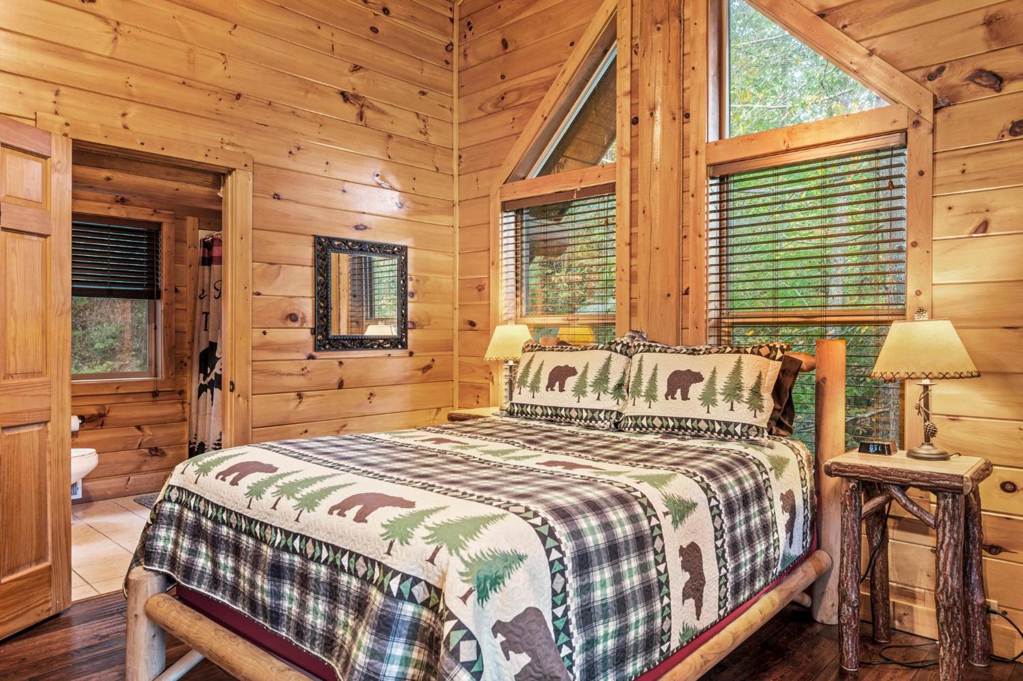 Relaxation Retreat - Pickleball Cabin - Wi-Fi, Fire Pit With Bar, Ev, Game Room, Hot Tub, Pool Access - Mins To Pf เซอเวียร์วีล ภายนอก รูปภาพ