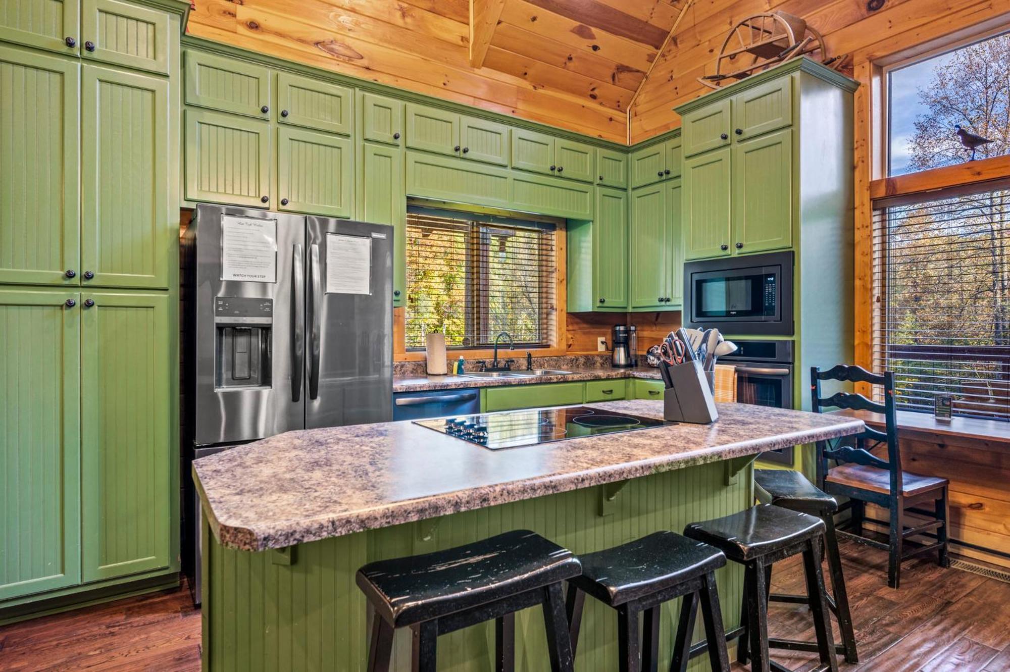 Relaxation Retreat - Pickleball Cabin - Wi-Fi, Fire Pit With Bar, Ev, Game Room, Hot Tub, Pool Access - Mins To Pf เซอเวียร์วีล ภายนอก รูปภาพ